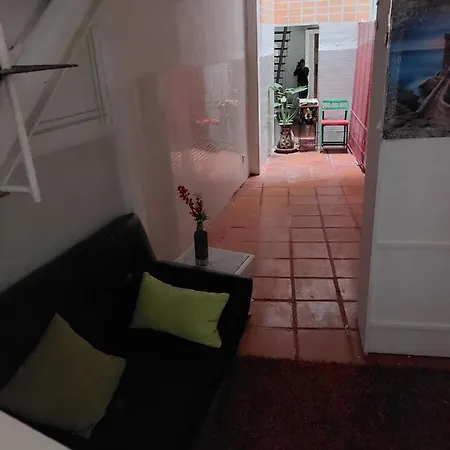 Tipo Loth Alameda Apartment