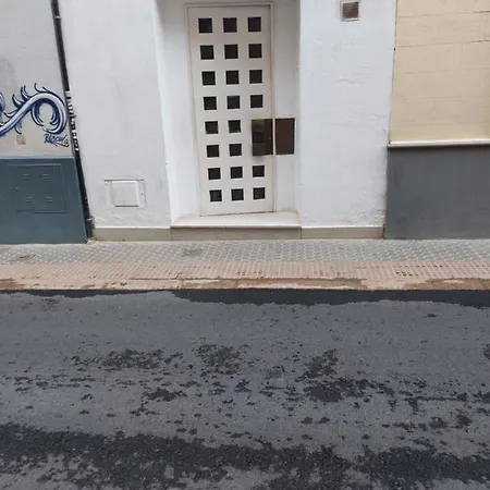 Tipo Loth Alameda *