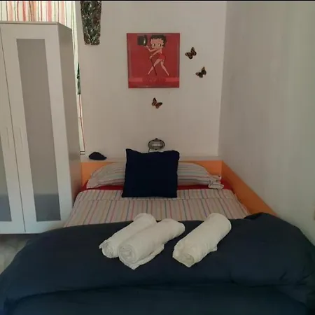 Tipo Loth Alameda Seville